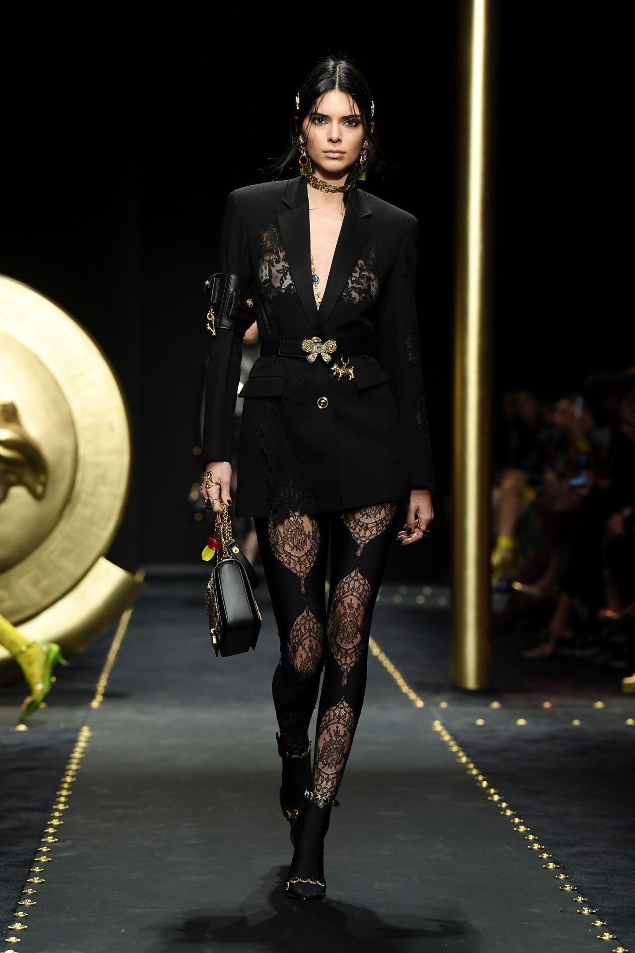 kendall-jenner-tits-catwalk-6 kendall jenner tits catwalk 6