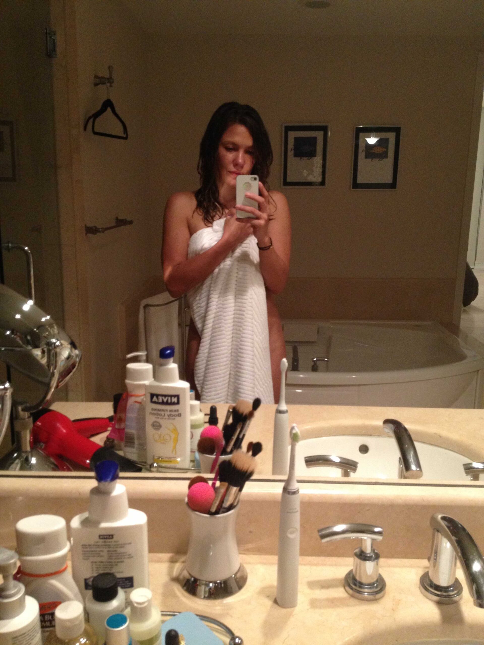 kiele-sanchez-nude-thefappening-7 kiele sanchez nude thefappening 7 scaled