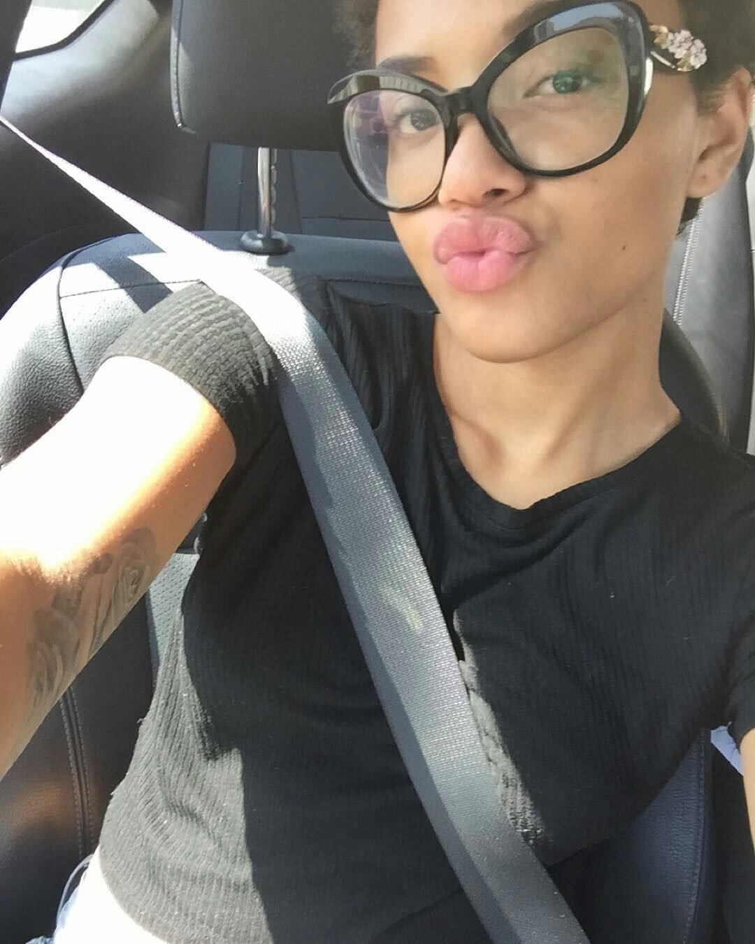 kiersey-clemons-selfie-thefappening-cfd-1 Kiersey Clemons Selfie In Car