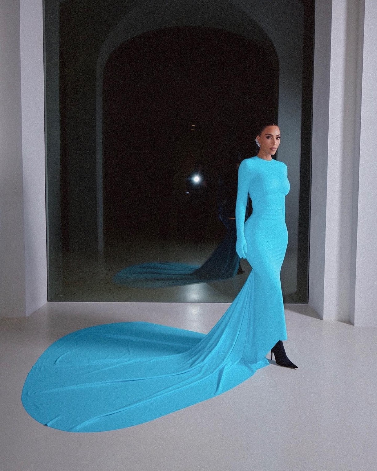 kim-kardashian-in-tight-dress-at-2022-vanity-fair-oscar-party-thefappening-pro-14 kim kardashian in tight dress at 2022 vanity fair oscar party thefappening pro 14