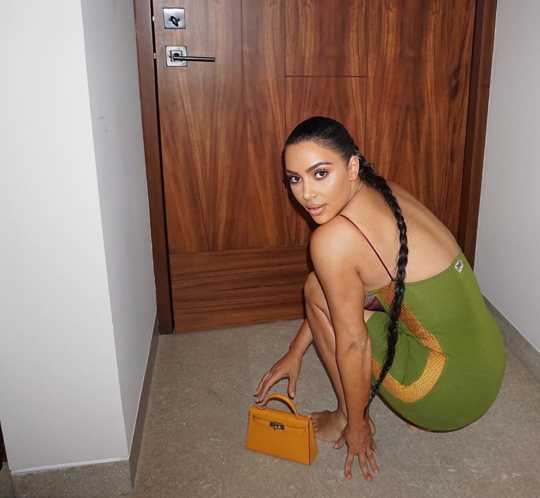 kim-kardashian-sexy-at-home-thefappening-pro-4 kim kardashian sexy at home thefappening pro 4