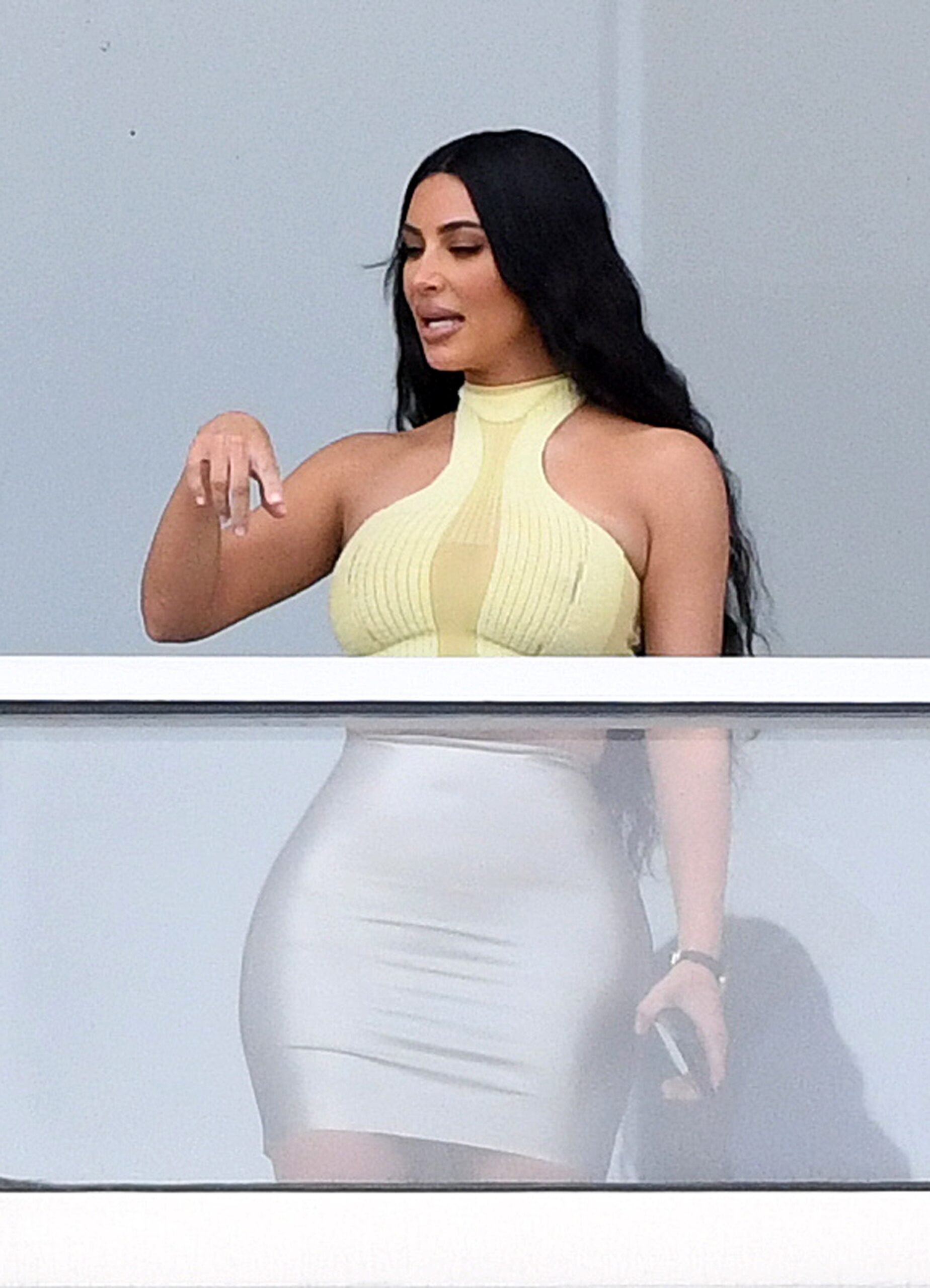kim-kardashian-sexy-faena-house-42 kim kardashian sexy faena house 42 scaled