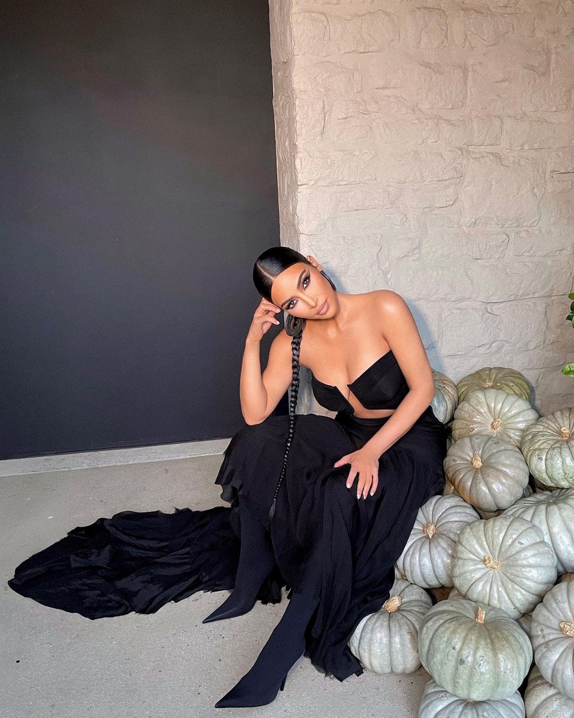 kim-kardashian-sexy-in-black-thefappening-cfd-7 kim kardashian sexy in black thefappening cfd 7