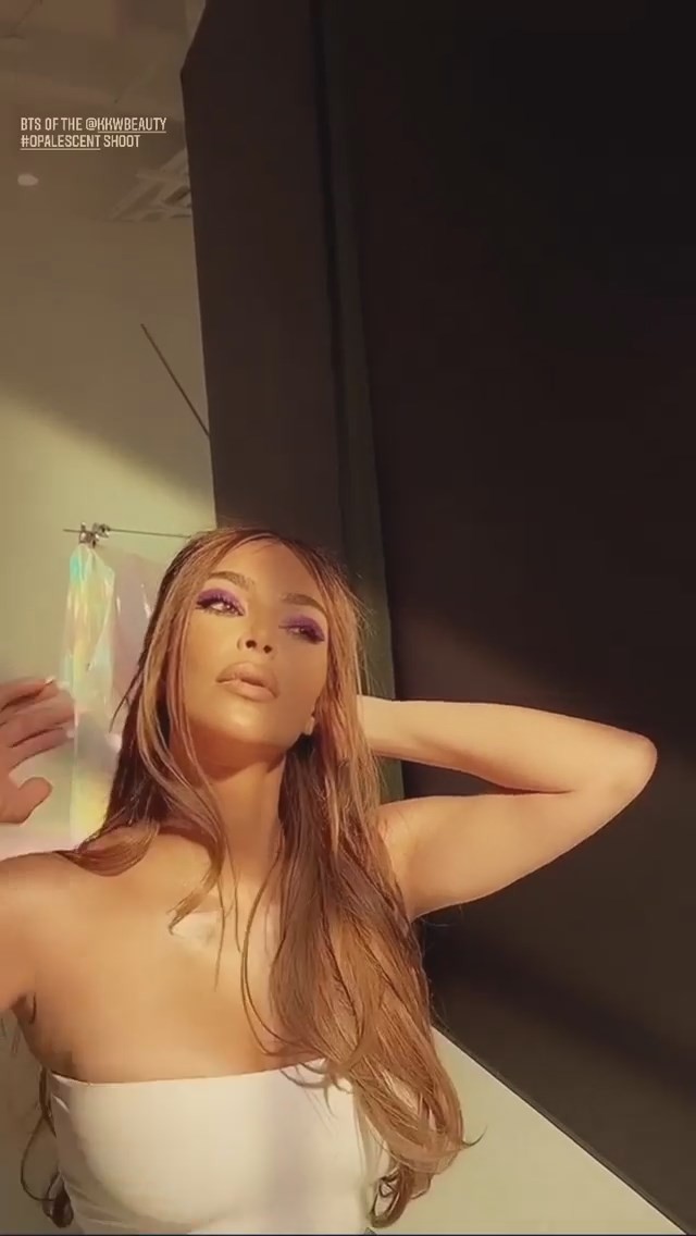 kim-kardashian-sexy-stripper-thefappeningpro-4 kim kardashian sexy stripper thefappeningpro 4