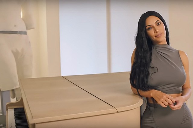 kim-kardashian-sexy-vogue-2 kim kardashian sexy vogue 2