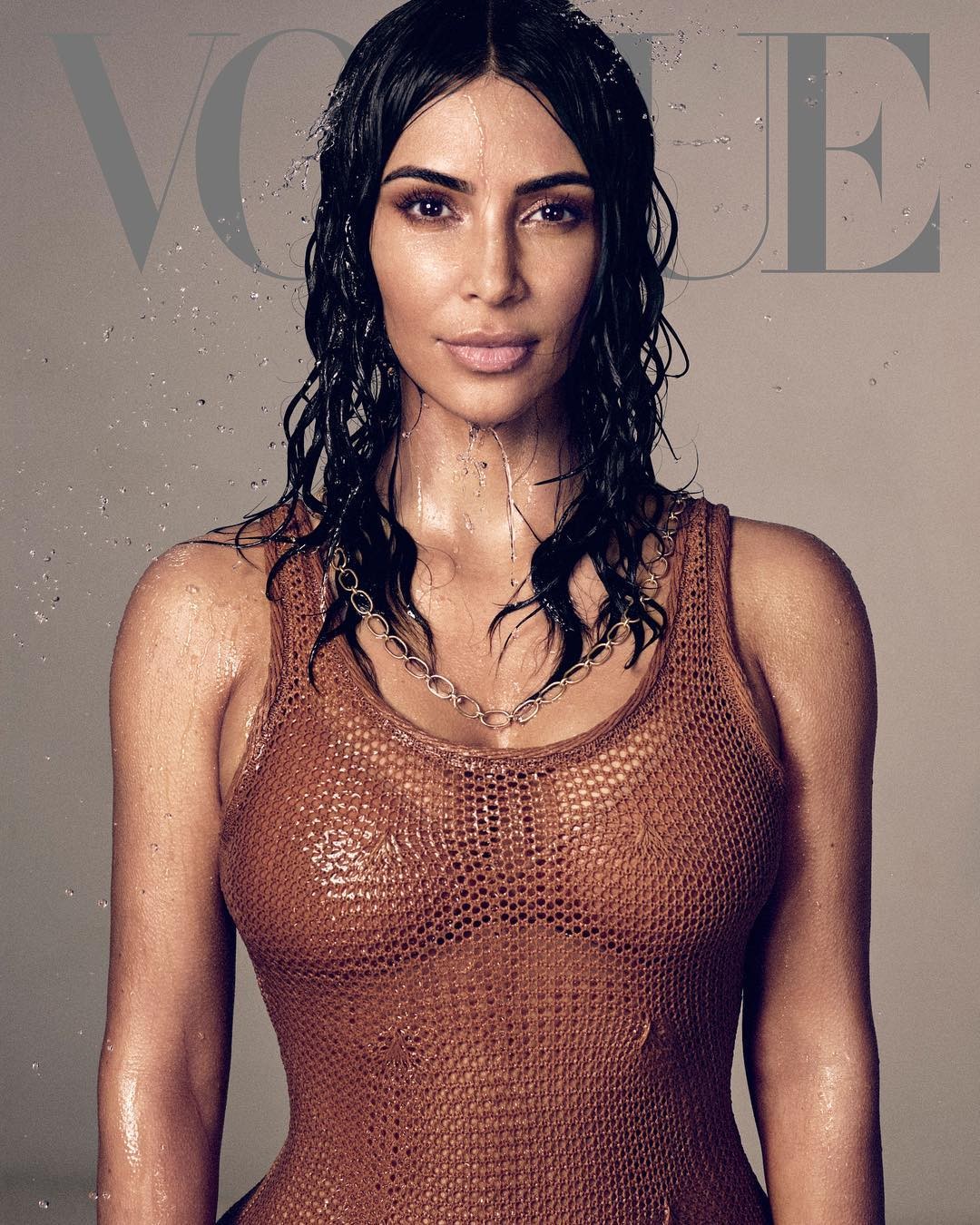kim-kardashian-sexy-vogue-5 Kim Kardashian Sexy Vogue 2019