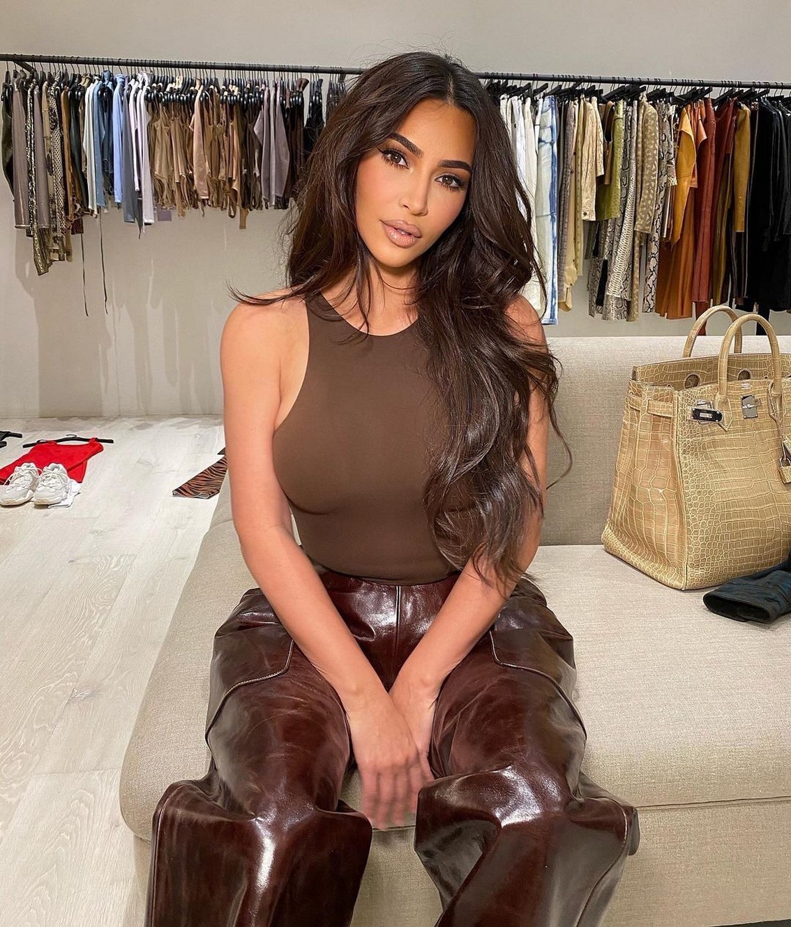 kim-kardashians-red-strings-in-givenchy-dress-thefappeningpro-1 kim kardashians red strings in givenchy dress thefappeningpro 1