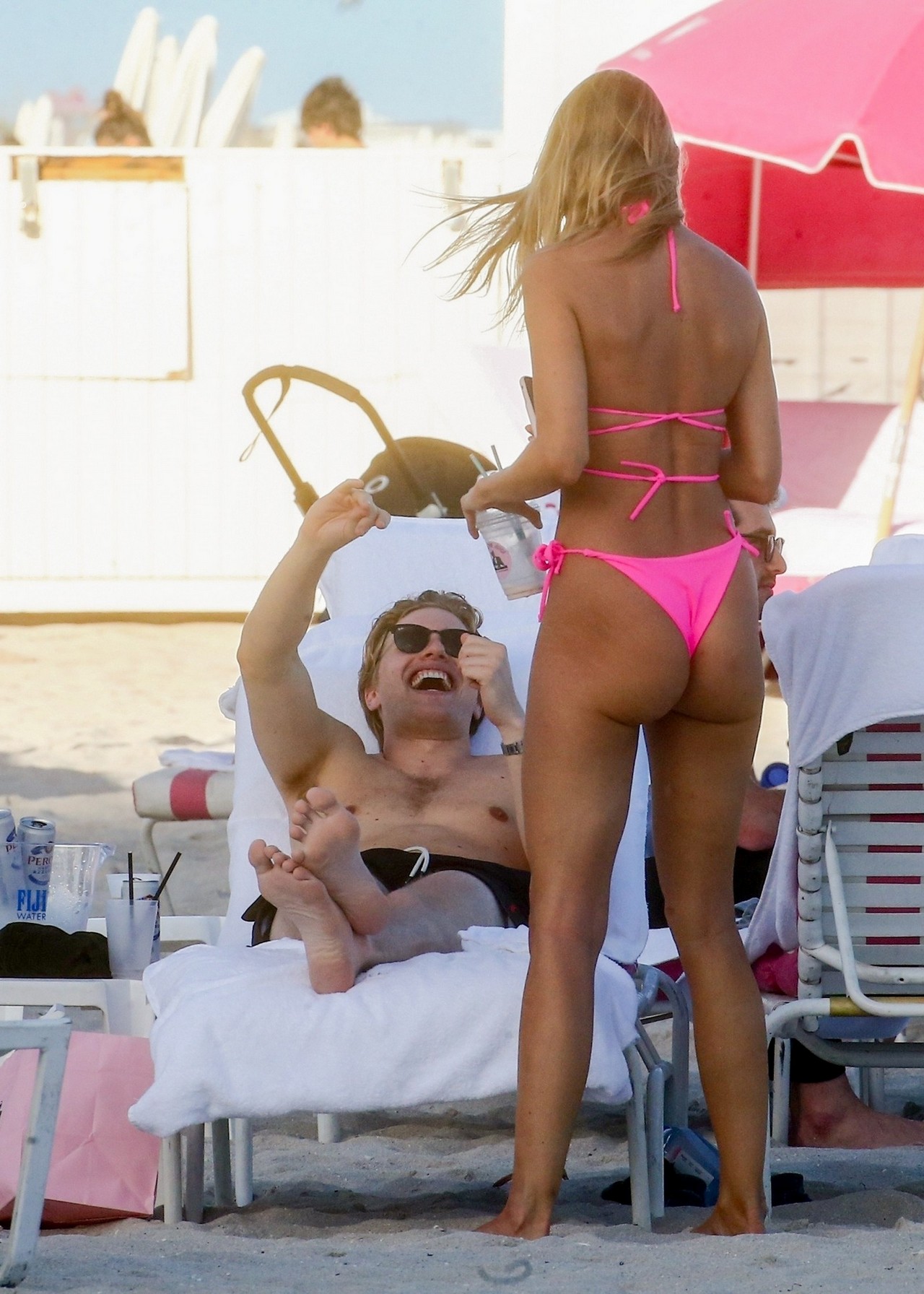 kimberley-garner-sexy-pink-bikini-thefappening-cfd-25 kimberley garner sexy pink bikini thefappening cfd 25