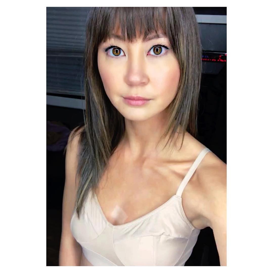 kimiko-glenn-sexy-37 Kimiko Glenn Sexy Selfie