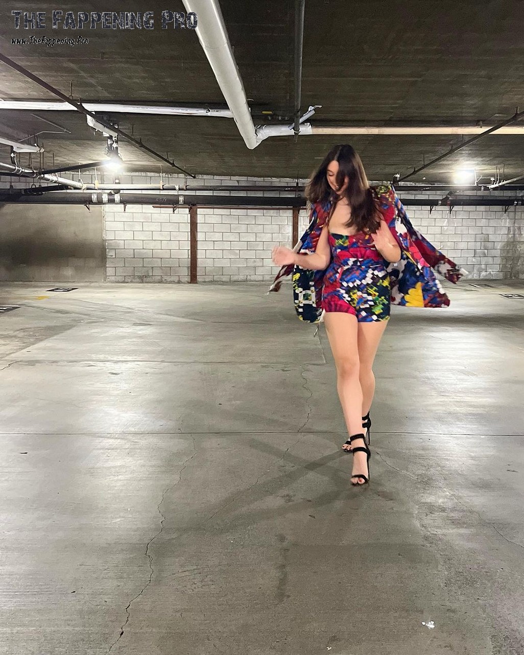 kira-kosarin-leggy-thefappening-cfd-6 Kira Kosarin Sexy In Dust Of Gogs