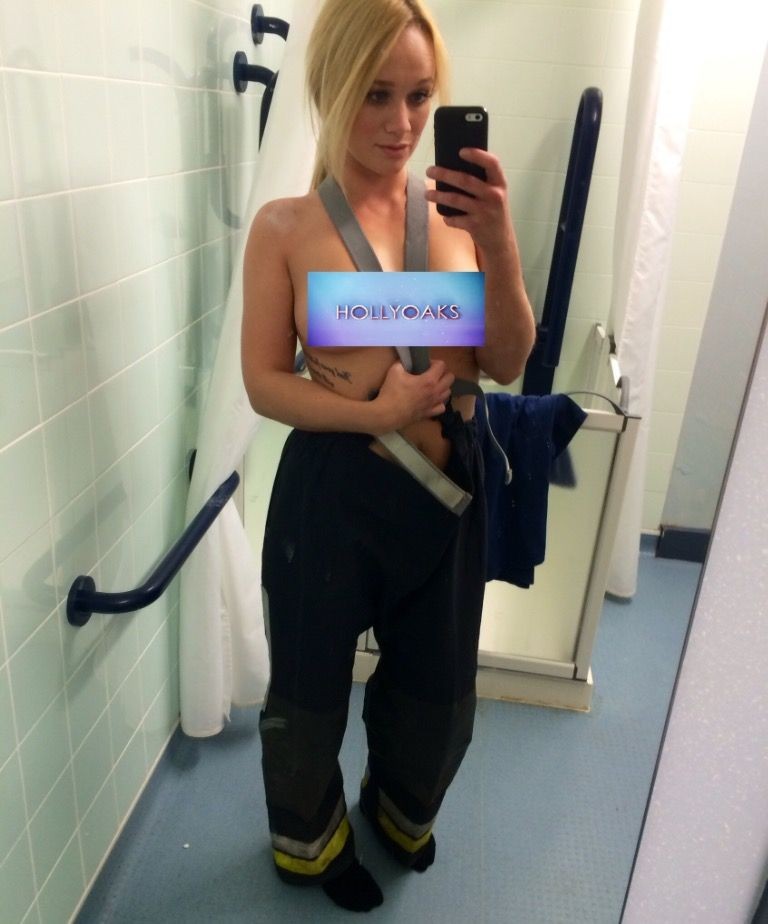 kirsty-leigh-porter-nude-thefappening-14 kirsty leigh porter nude thefappening 14