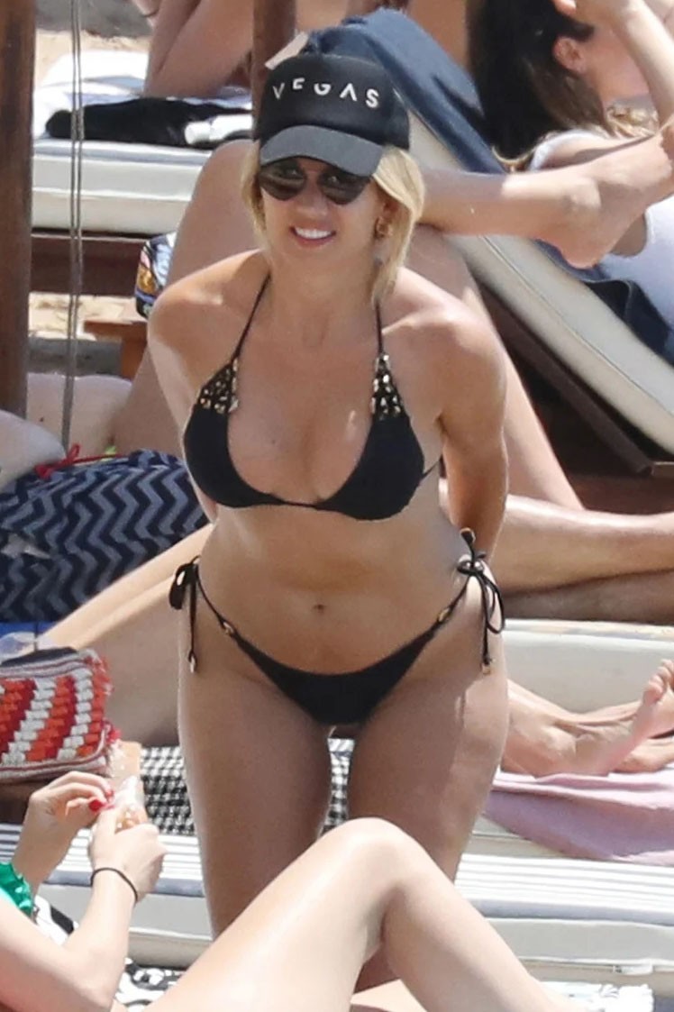 konstantina-spyropoulou-sexy-revealing-bikini-thefappening-pro-25 Konstantina Spyropoulou Bikini