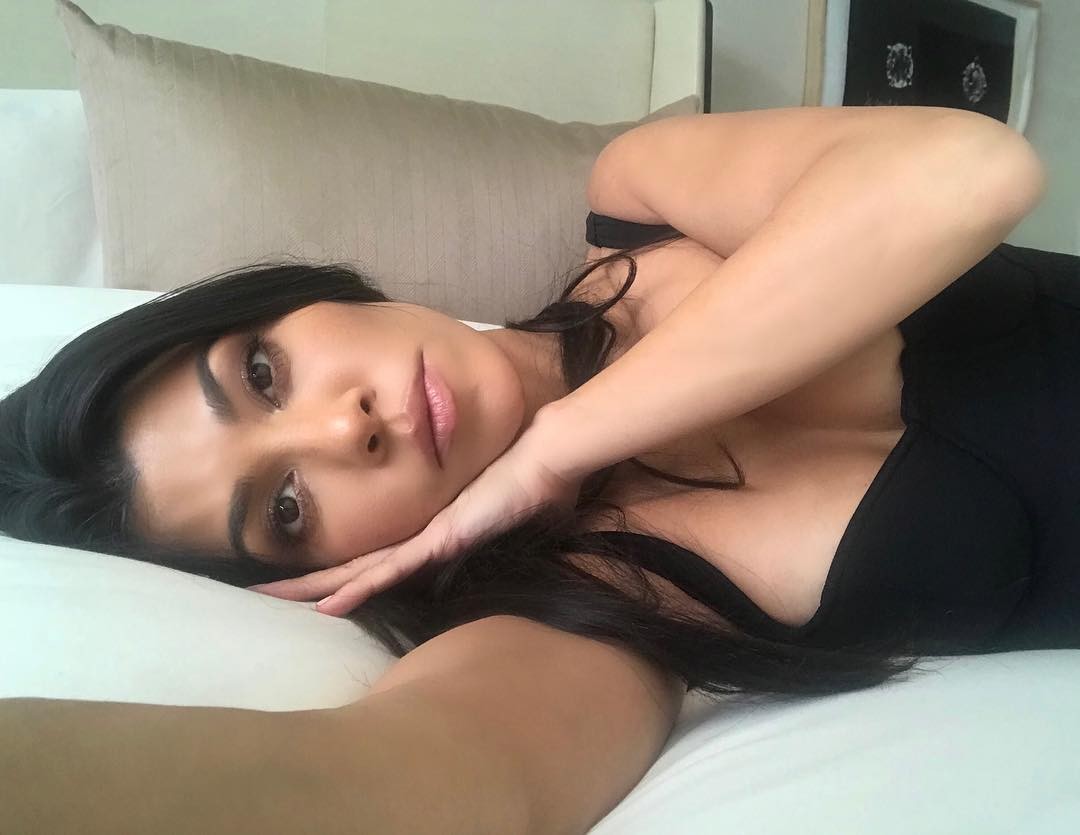 kourtney-kardashian-sexy-the-fappening-pro-4 kourtney kardashian sexy the fappening pro 4