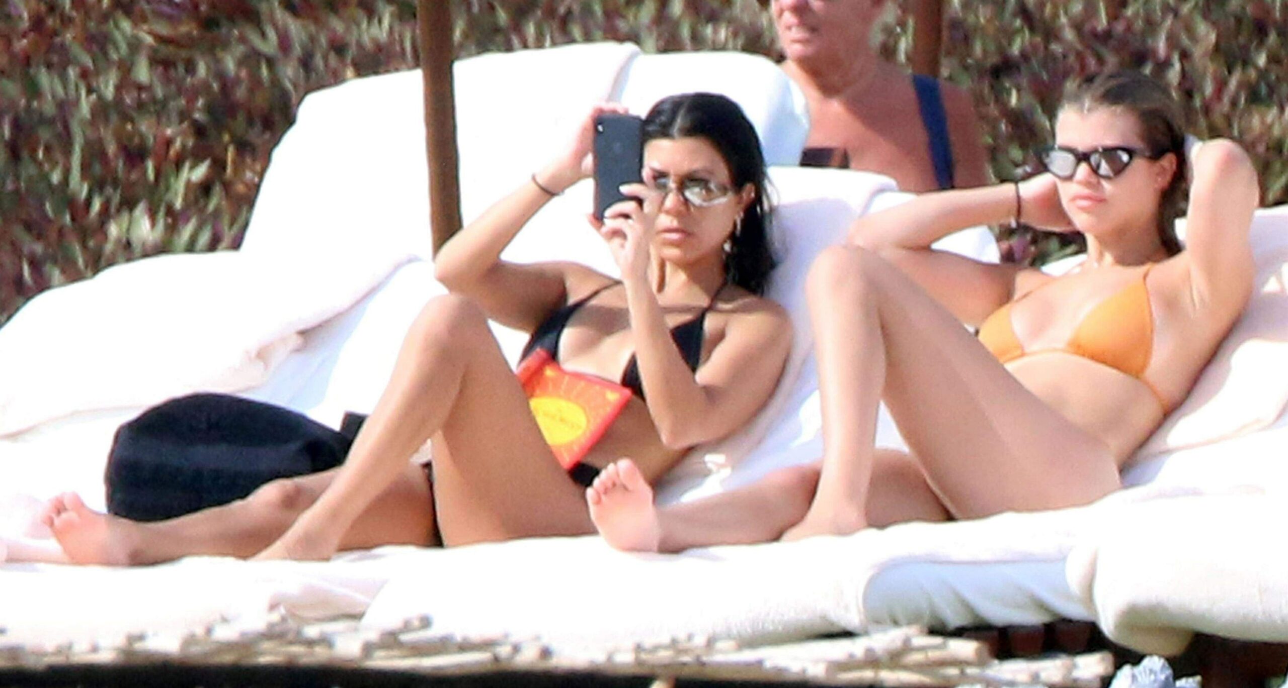 kourtney-kardashian-sofia-richie-bikini-14 kourtney kardashian sofia richie bikini 14 scaled