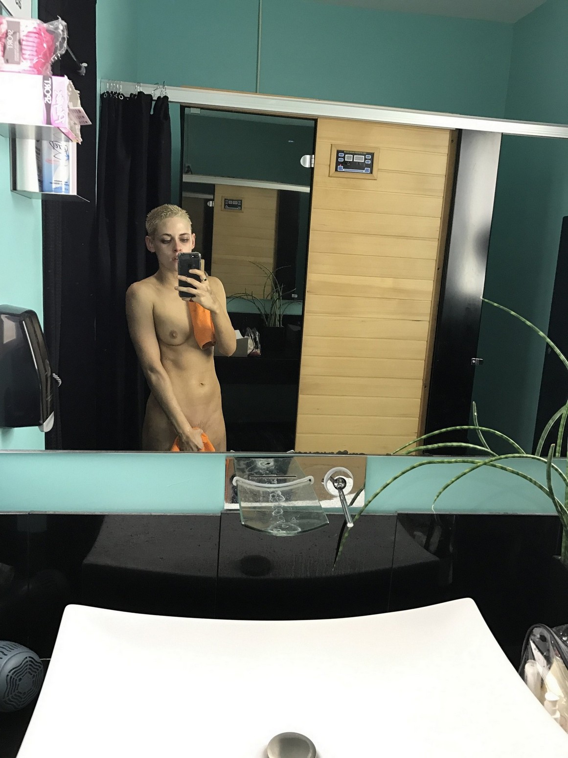 kristen-stewart-nude-leaked-thefappening-pro-28 kristen stewart nude leaked thefappening pro 28