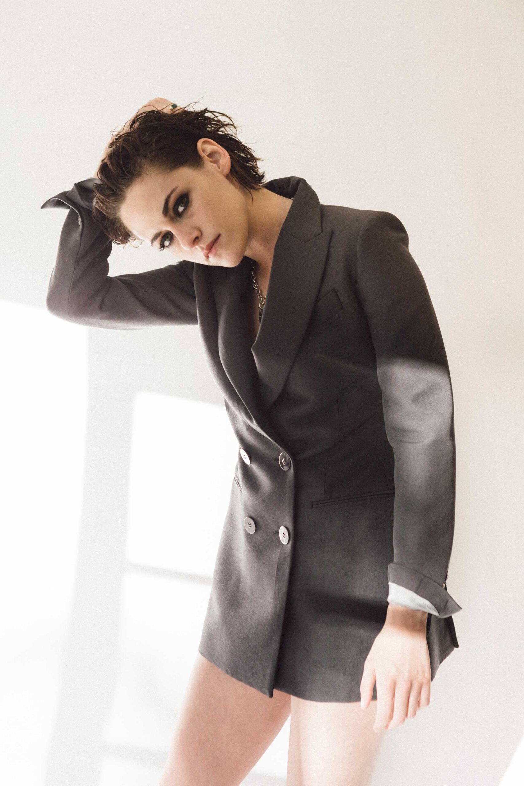 kristen stewart sexy 2 scaled