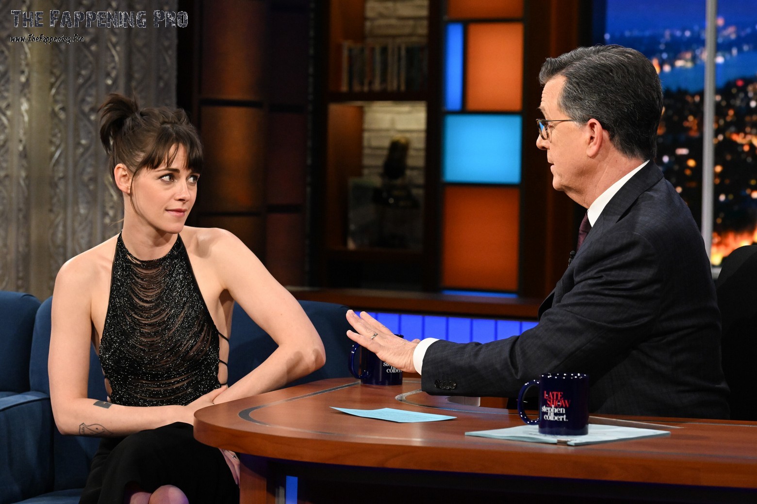 kristen-stewart-tits-thefappening-cfd-1 Kristen Stewart Exposed Tits At The Late Show with Stephen Colbert