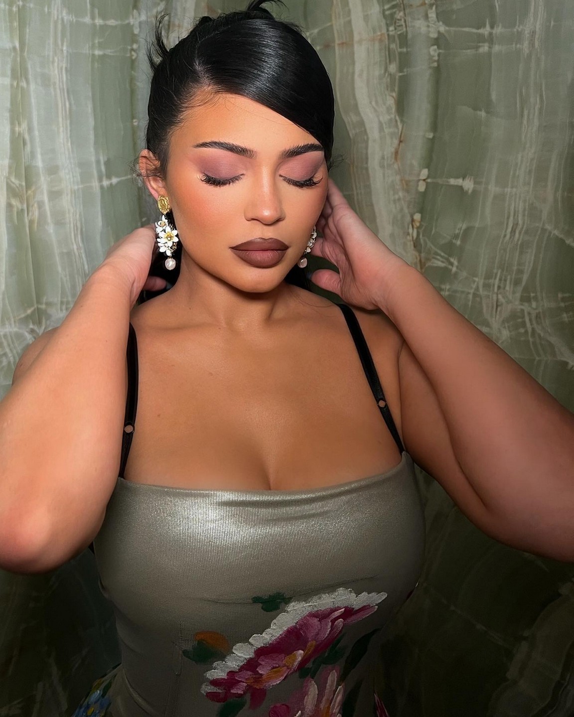 kylie-jenner-hot-thefappening-cfd-5-1 Kylie Jenner Boobs