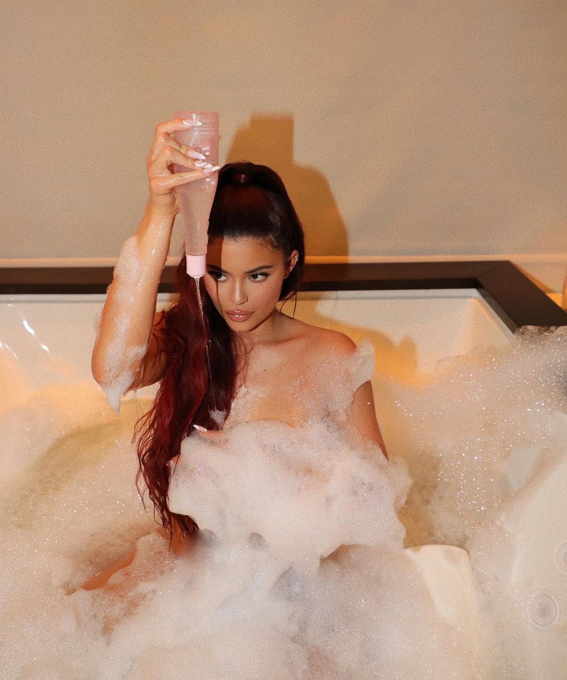 kylie-jenner-naked-in-bath-thefappening-cfd_-1 Kylie Jenner Naked In Bath