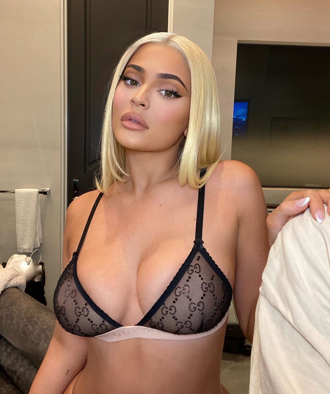 kylie-jenner-sexy-blonde-thefappening-pro-2 kylie jenner sexy blonde thefappening pro 2