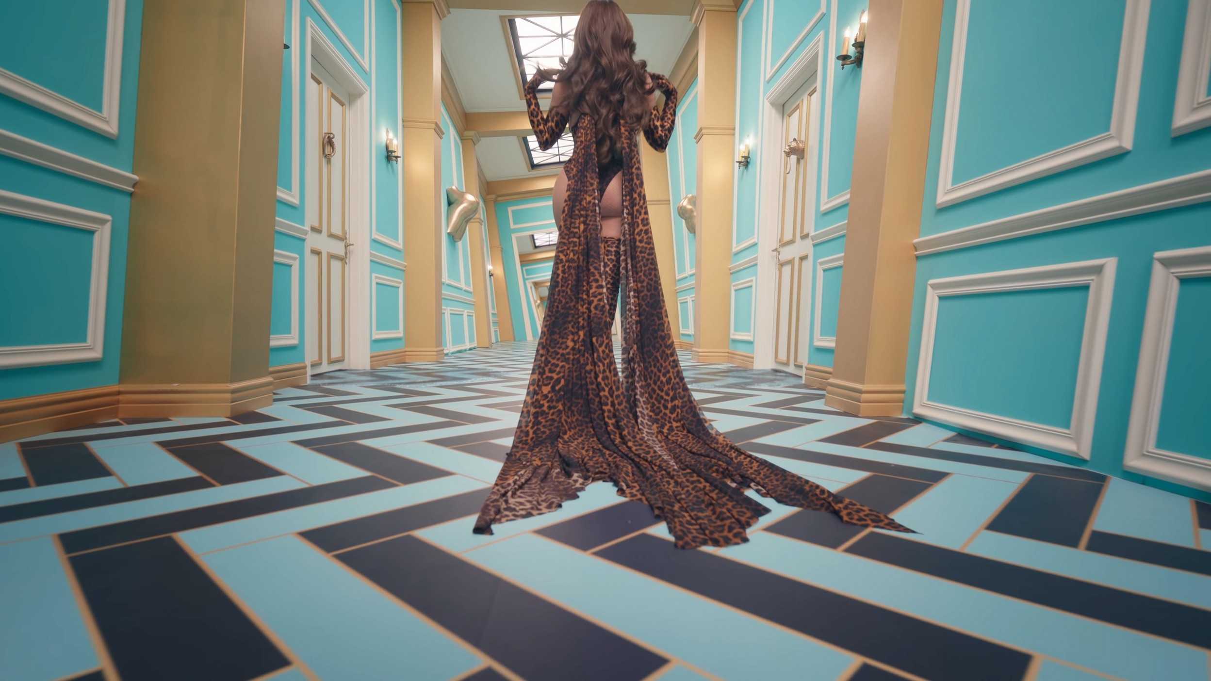 kylie-jenner-sexy-catgirl-in-cardi-b-music-video-wap-thefappening-cfd-6 kylie jenner sexy catgirl in cardi b music video wap thefappening cfd 6