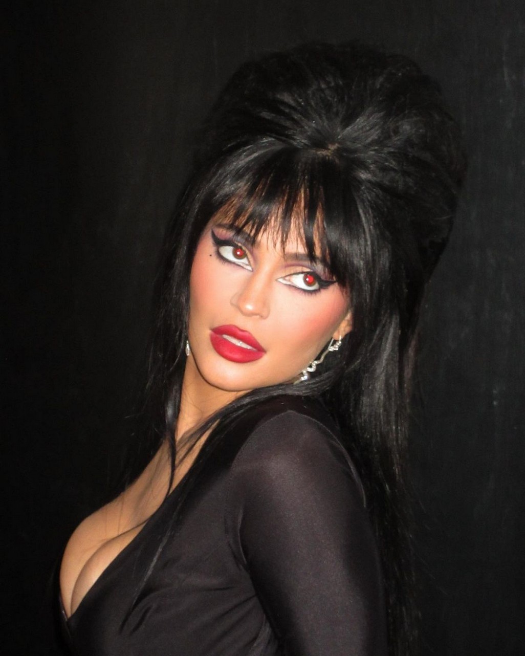 kylie-jenner-sexy-halloween-thefappening-cfd-9 Kylie Jenner Boobs
