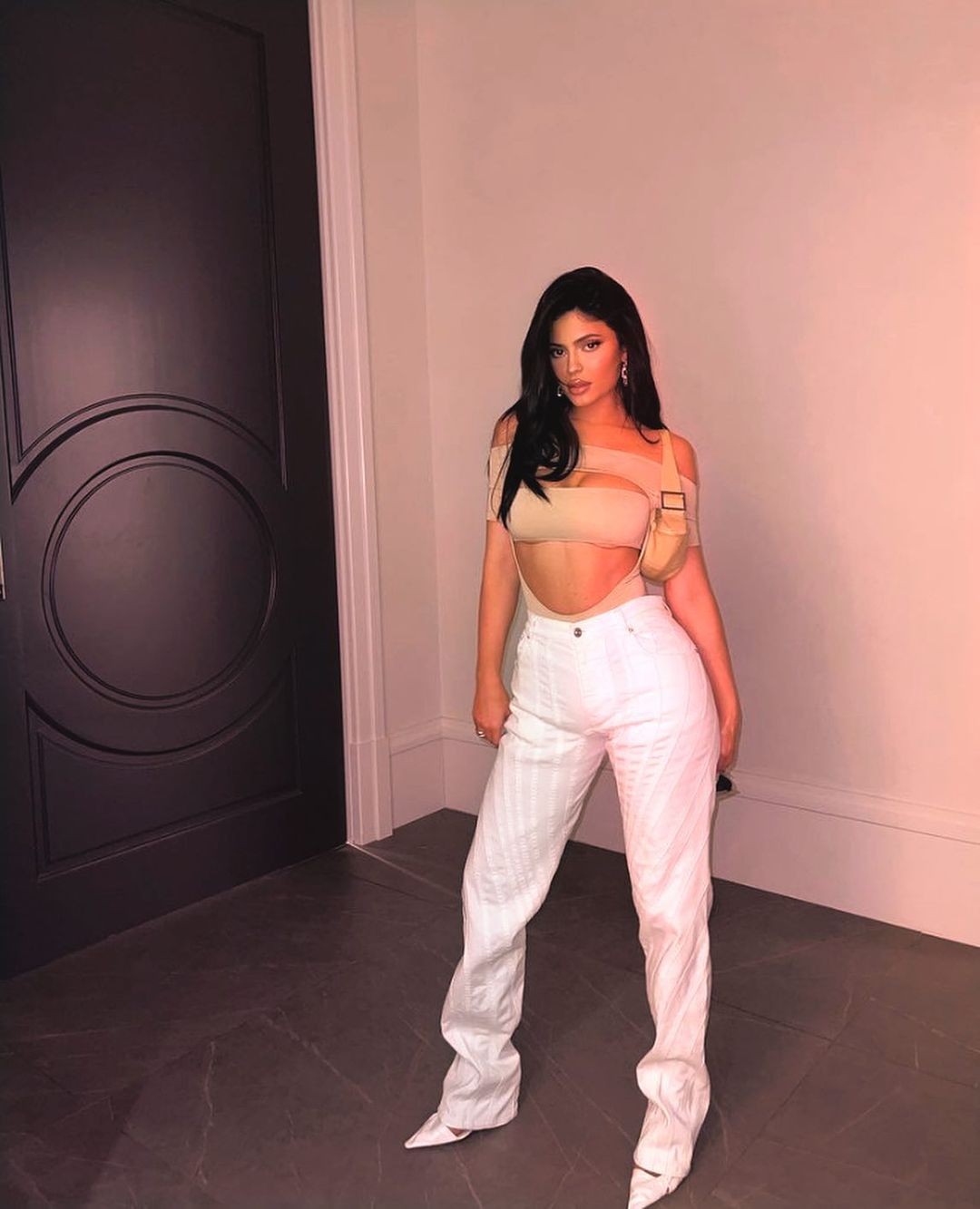 kylie-jenner-sexy-look-in-beverly-hills-thefappening-pro-19 Kylie Jenner Sexy