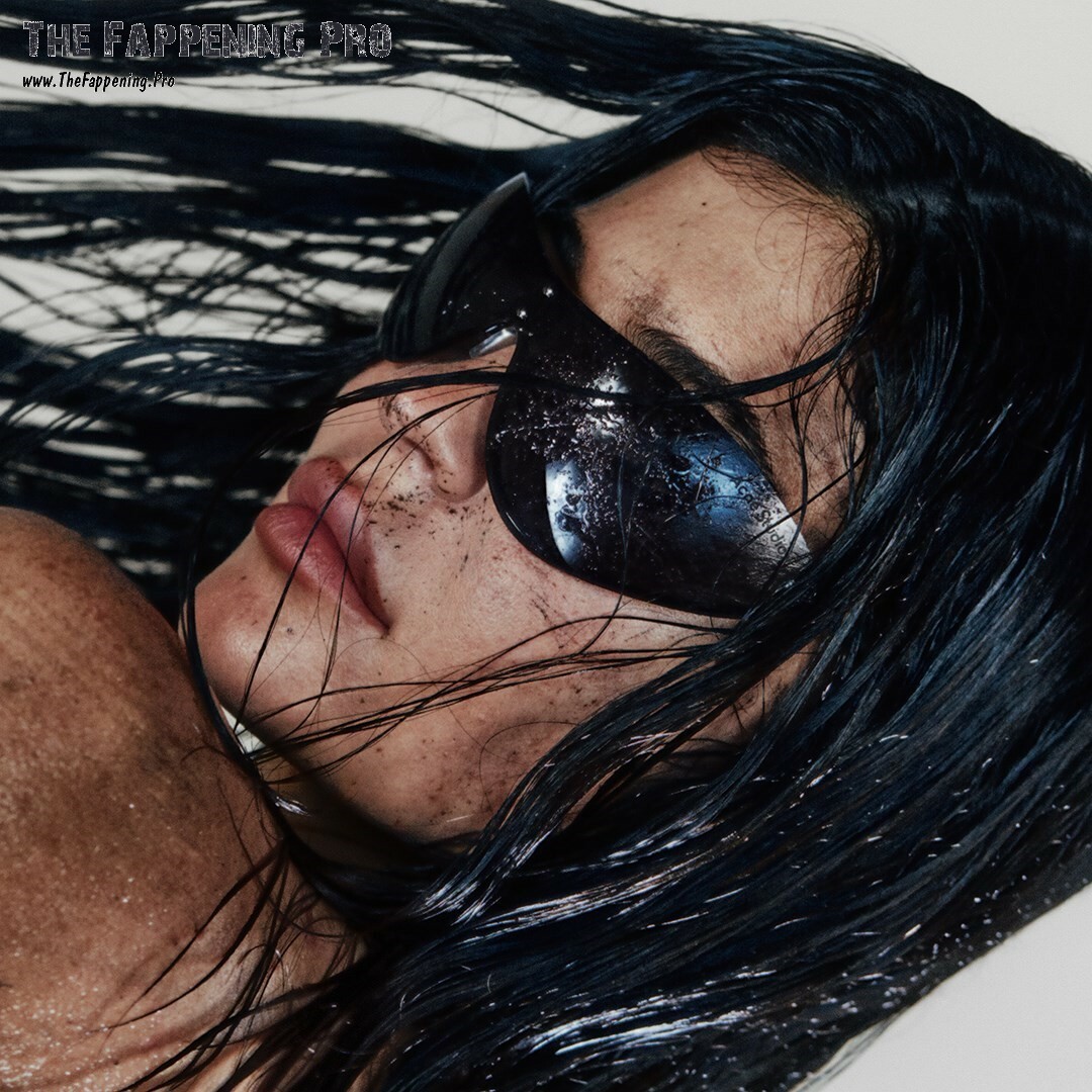kylie-jenner-sexy-thefappening-cfd-10 Kylie Jenner Sexy In Bikini