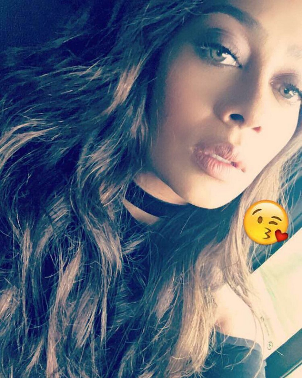 la-la-hot-on-selfies-thefappening-cfd-2 la la hot on selfies thefappening cfd 2