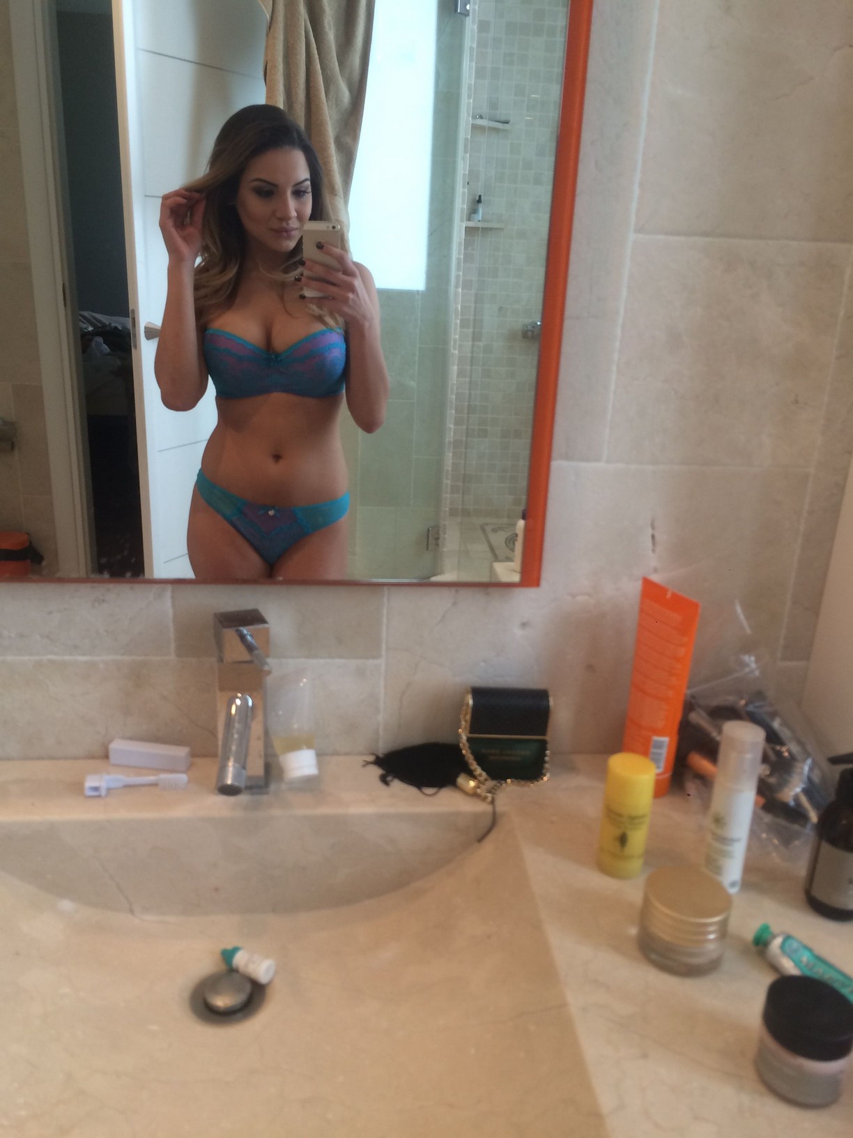 lacey-banghard-45-nude-thefappening-pro_ lacey banghard 45 nude thefappening pro