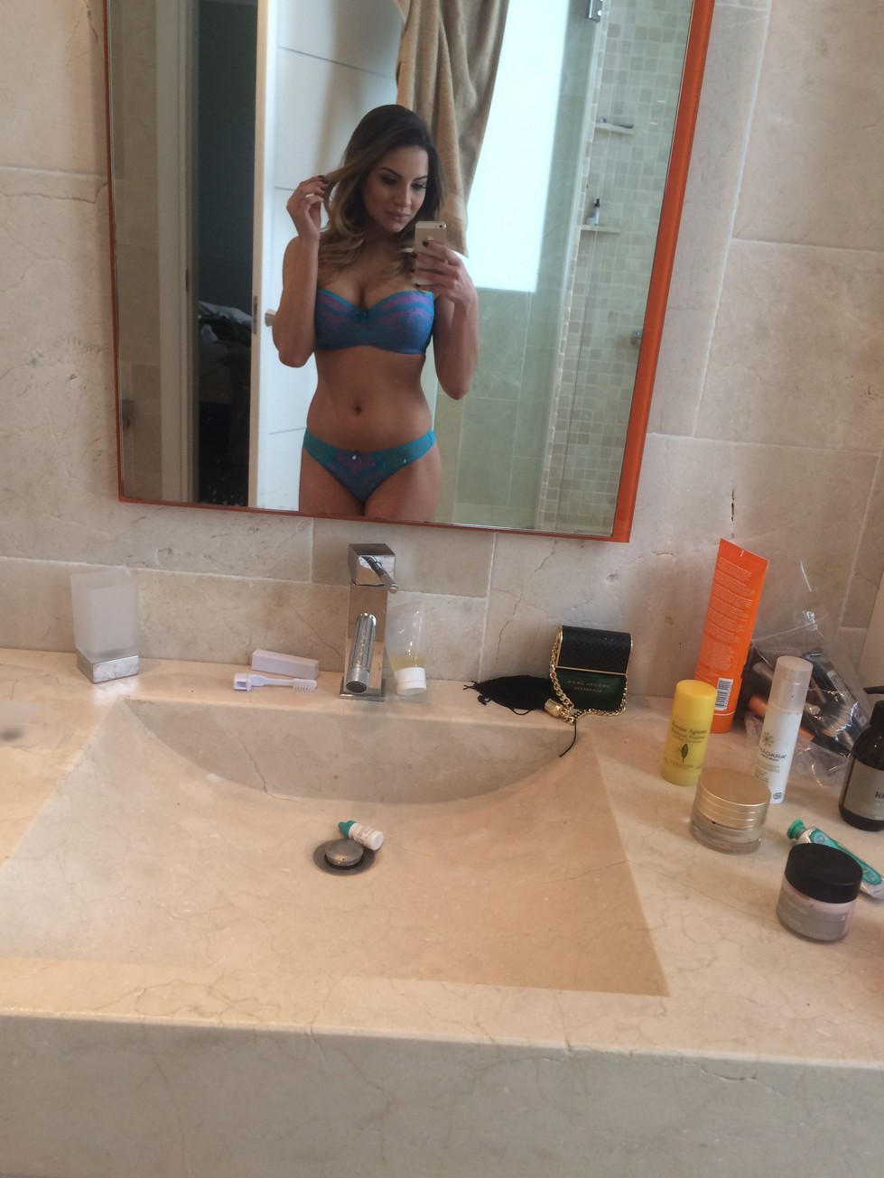 lacey-banghard-52-nude-thefappening-pro_ lacey banghard 52 nude thefappening pro