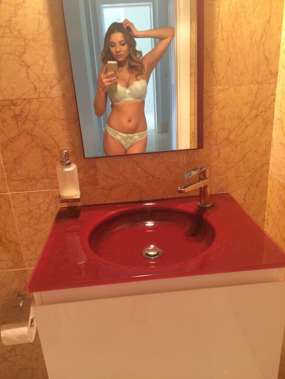 lacey-banghard-55-nude-thefappening-pro_ lacey banghard 55 nude thefappening pro