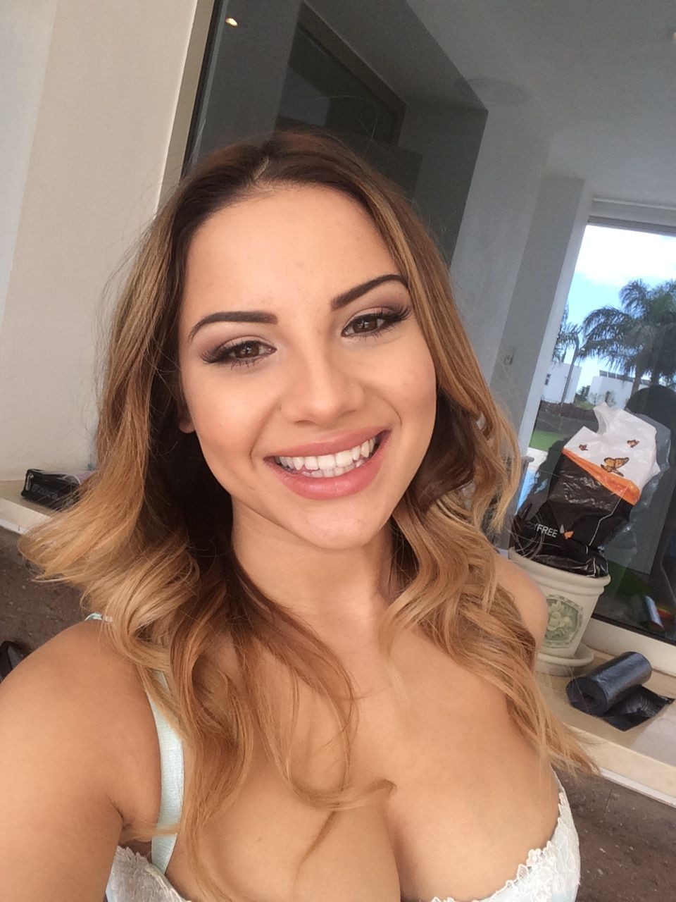 lacey-banghard-69-nude-thefappening-pro_ lacey banghard 69 nude thefappening pro