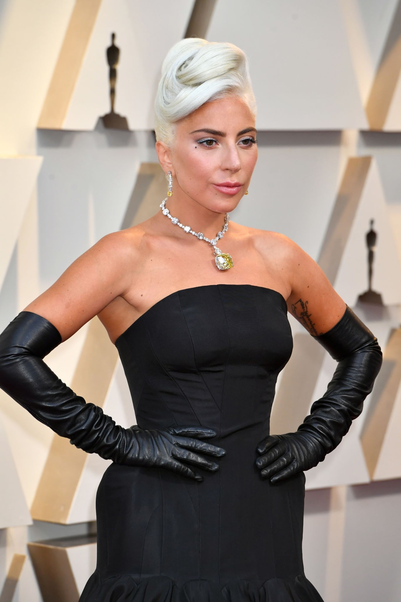 lady-gaga-sexy-academy-award-9 lady gaga sexy academy award 9