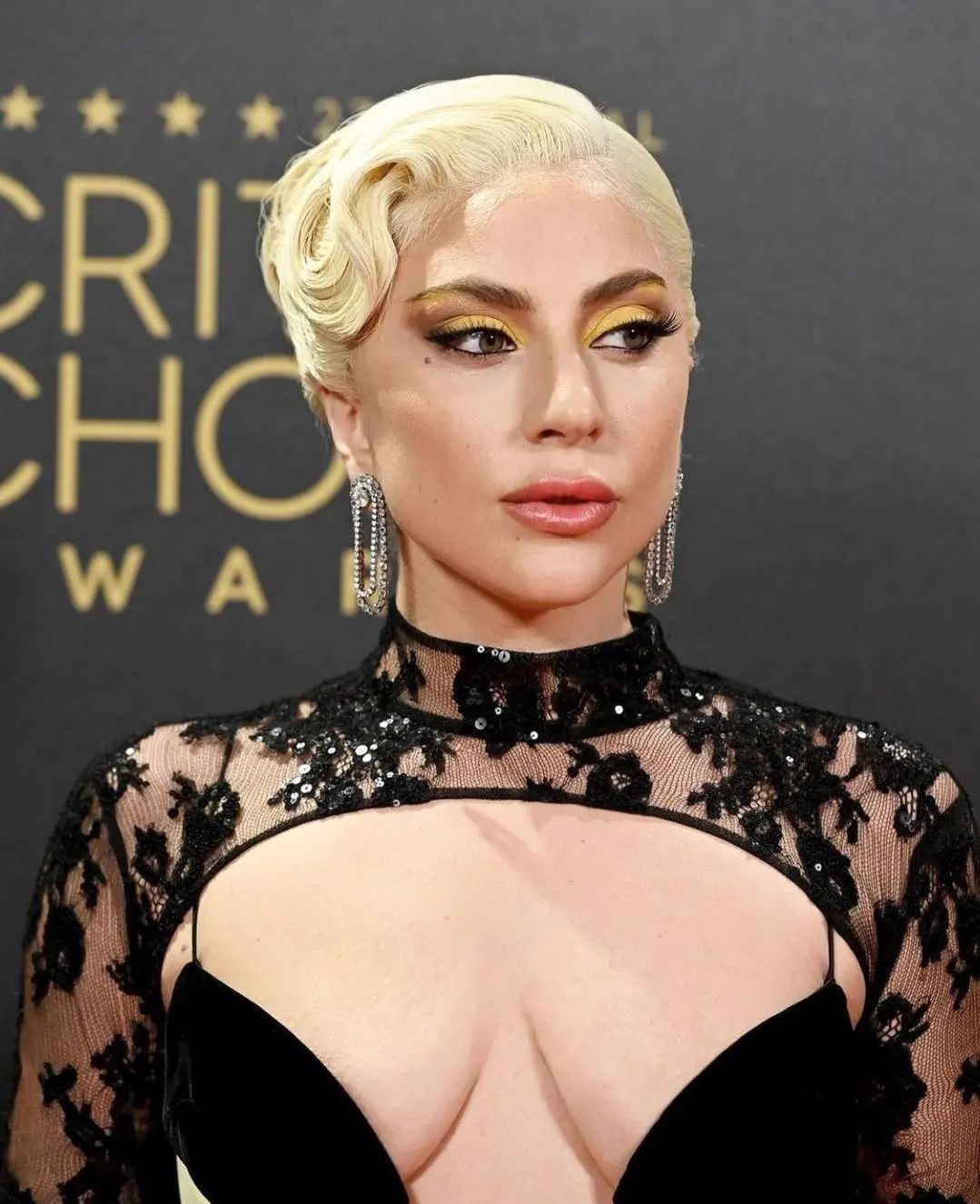 lady-gaga-tits-thefappening-cfd-4 Lady Gaga Big Tits At The Critics Choice Awards