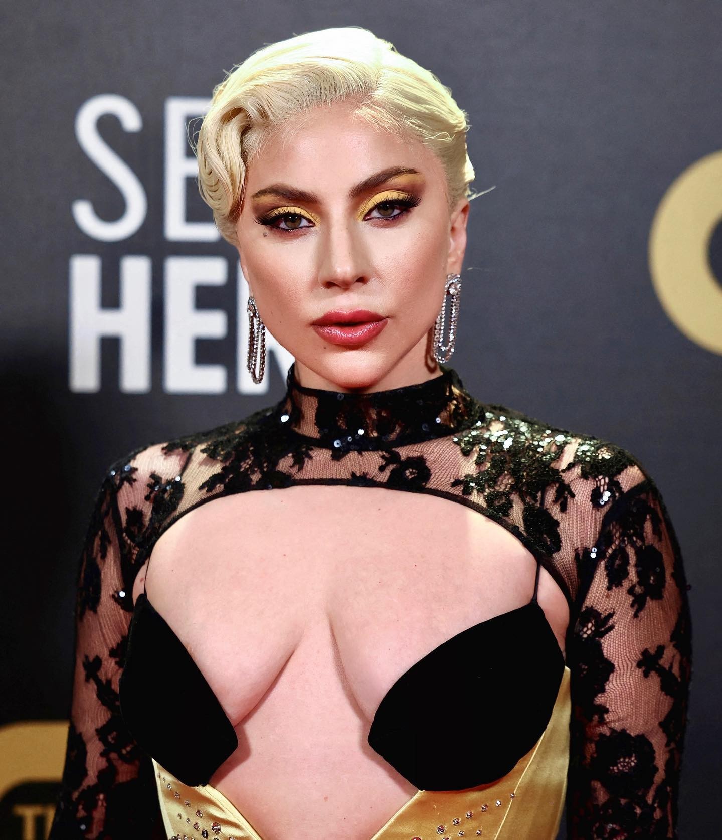 lady-gaga-tits-thefappening-cfd-6 Lady Gaga Flaunts Her Big Tits At The Critics Choice Awards