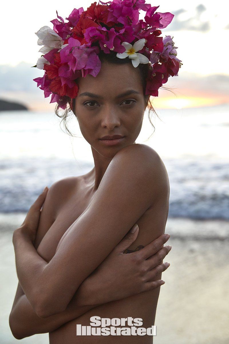 lais-ribeiro-bikini-tits-16 lais ribeiro bikini tits 16