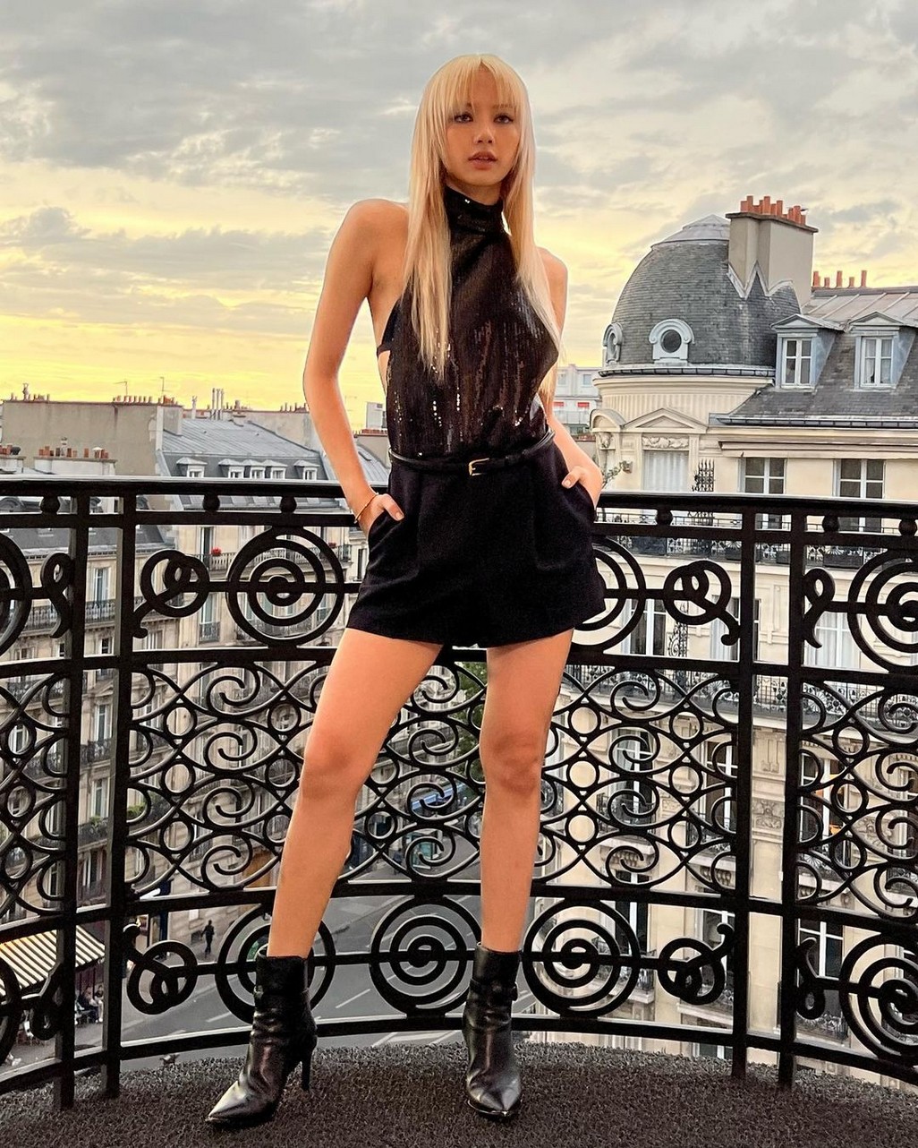 lalisa-manoban-sexy-thefappening-cfd-21 Lalisa Manoban Leggy