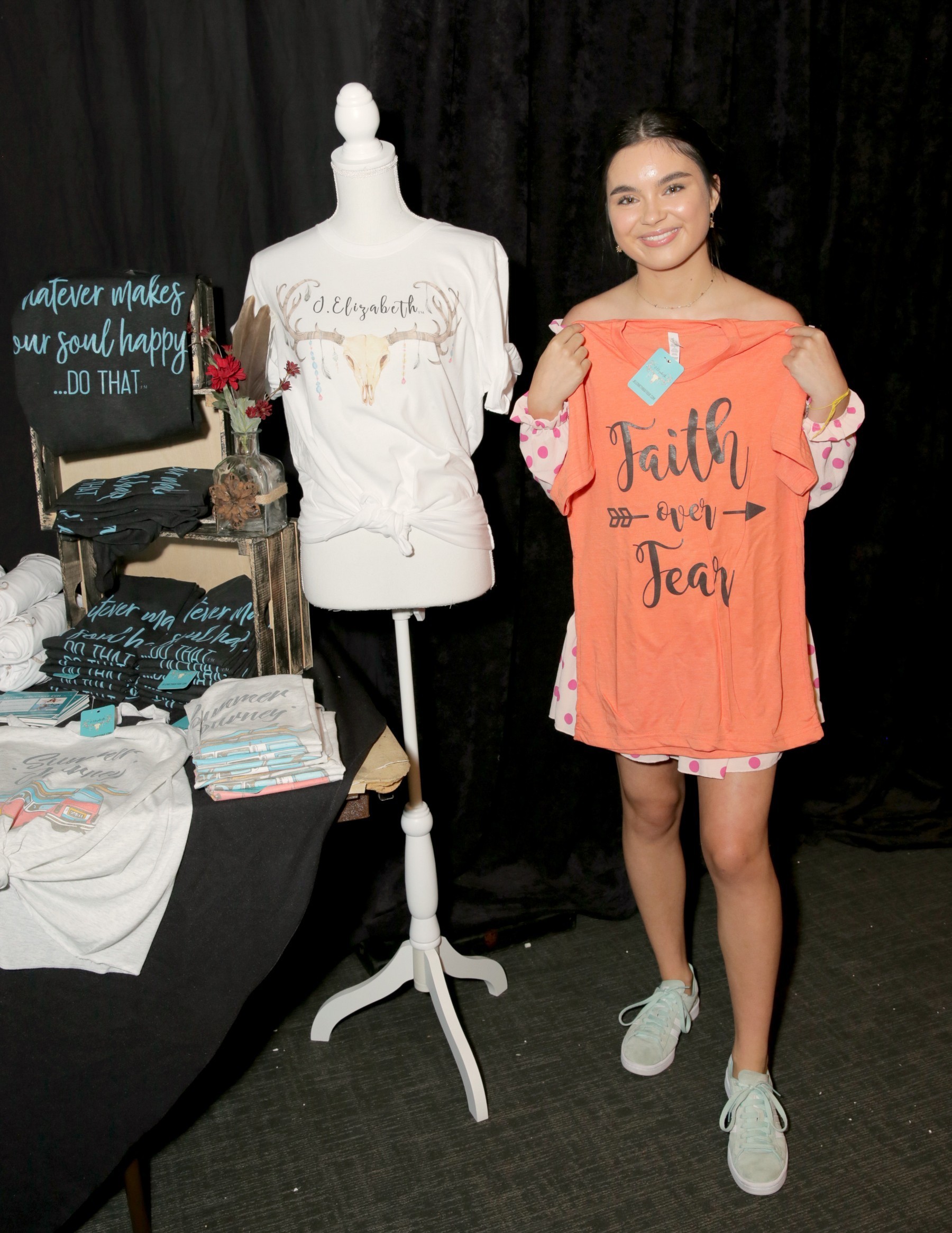 landry-bender-sexy-thefappening-cfd-11 Landry Bender Sexy Legs