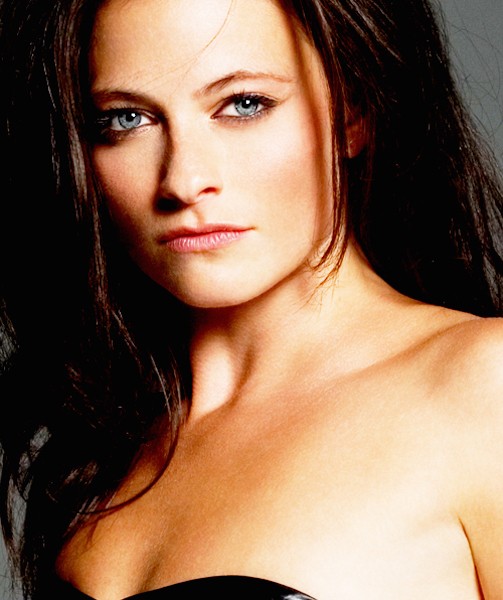 lara-pulver-nude-sexy-30 lara-pulver-nude-sexy-30