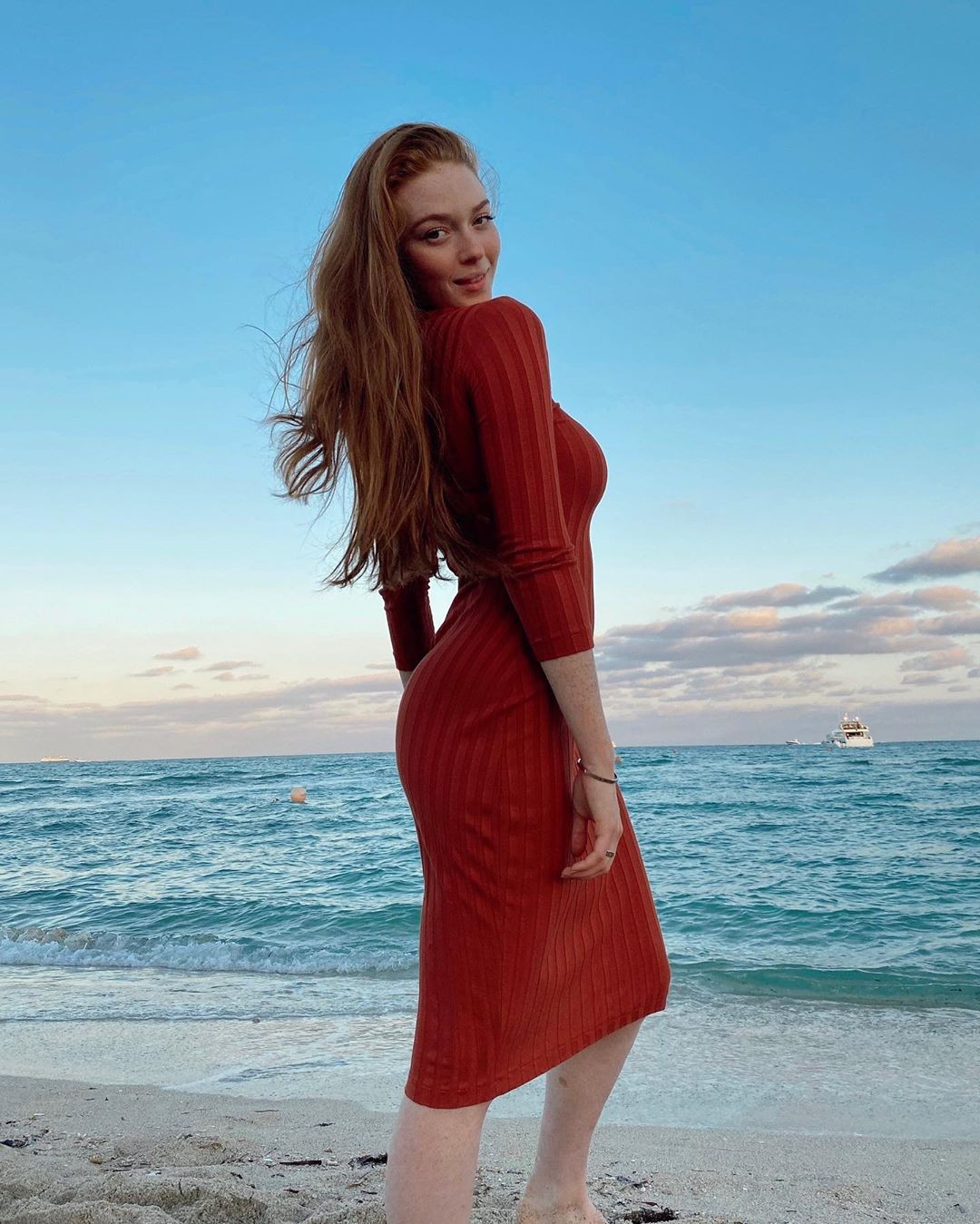 larsen-thompson-sexy-new-pics-2020-thefappening-pro-41 larsen thompson sexy new pics 2020 thefappening pro 41