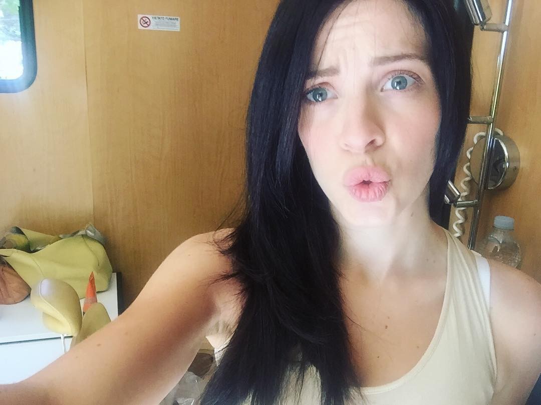 laura-adriani-sexy-thefappening-pro-7 Laura Adriani Selfie