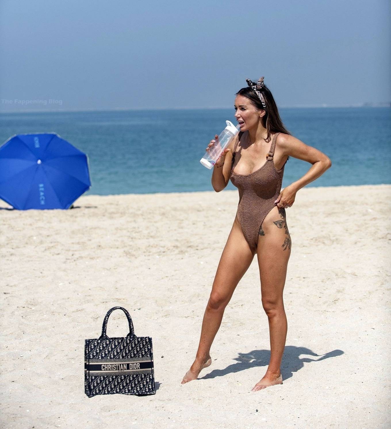 laura anderson sexy bikini ass in dubai thefappening cfd 4