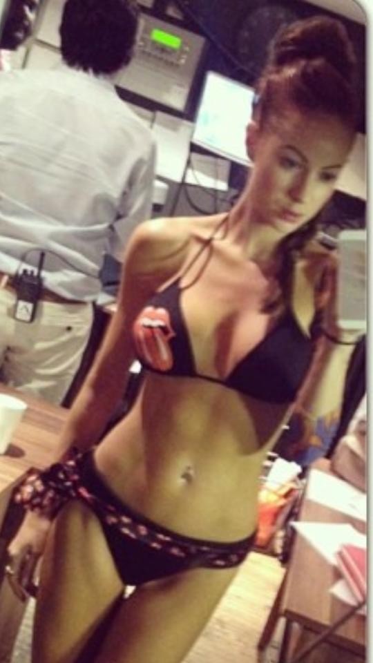 laura-carter-19-nude-thefappening-pro_ laura carter 19 nude thefappening pro