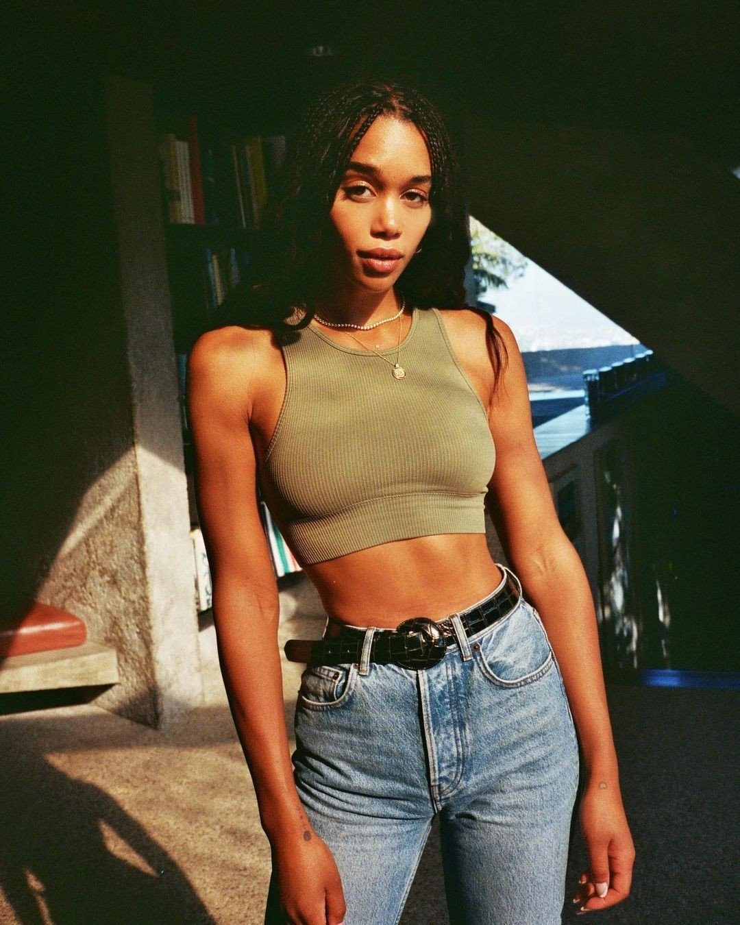 laura-harrier-tits-thefappening-cfd-10 laura harrier tits thefappening cfd 10