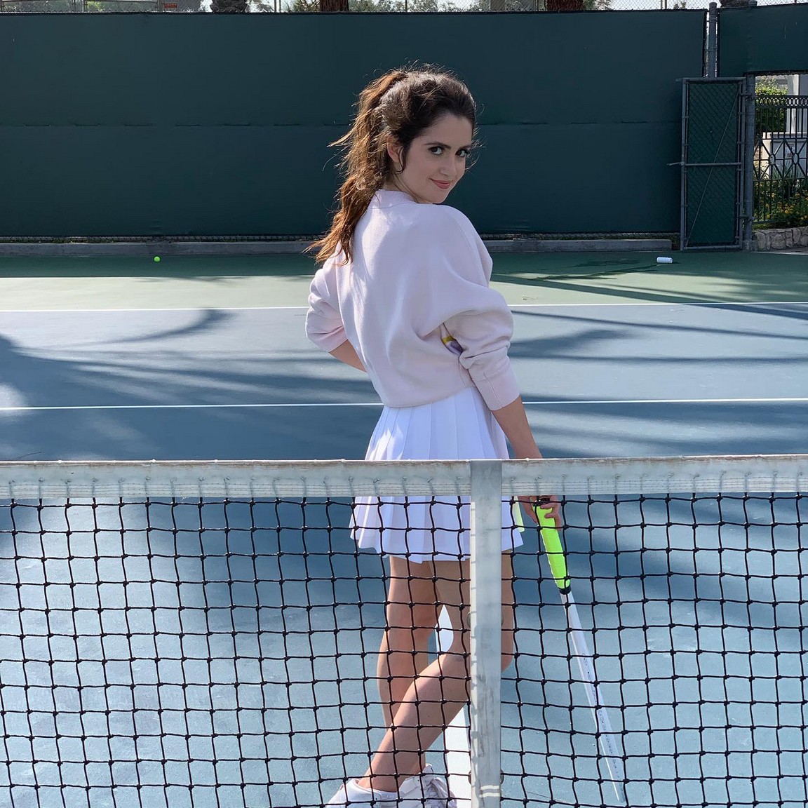 laura-marano-sexy-thefappening-cfd-14 laura marano sexy thefappening cfd 14