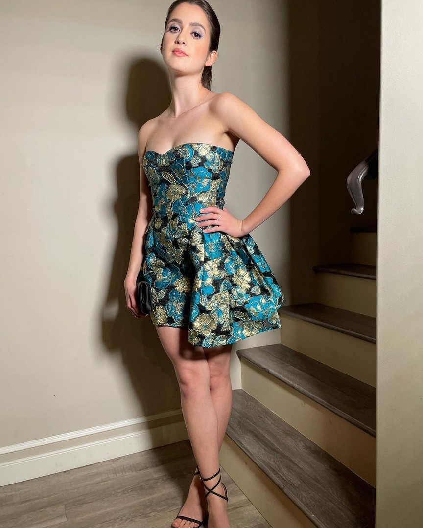laura-marano-sexy-thefappening-cfd-28 laura marano sexy thefappening cfd 28