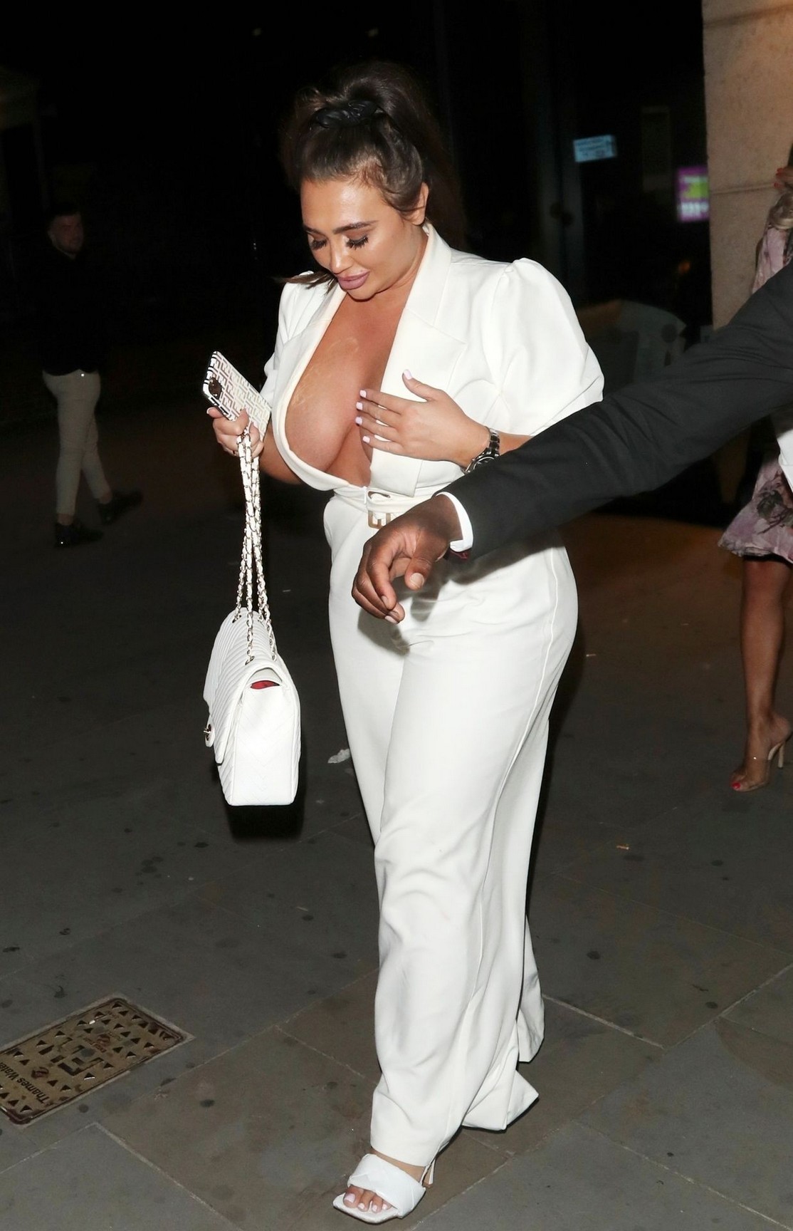 lauren-goodger-big-tits-thefappeningpro-10 lauren goodger big tits thefappeningpro 10