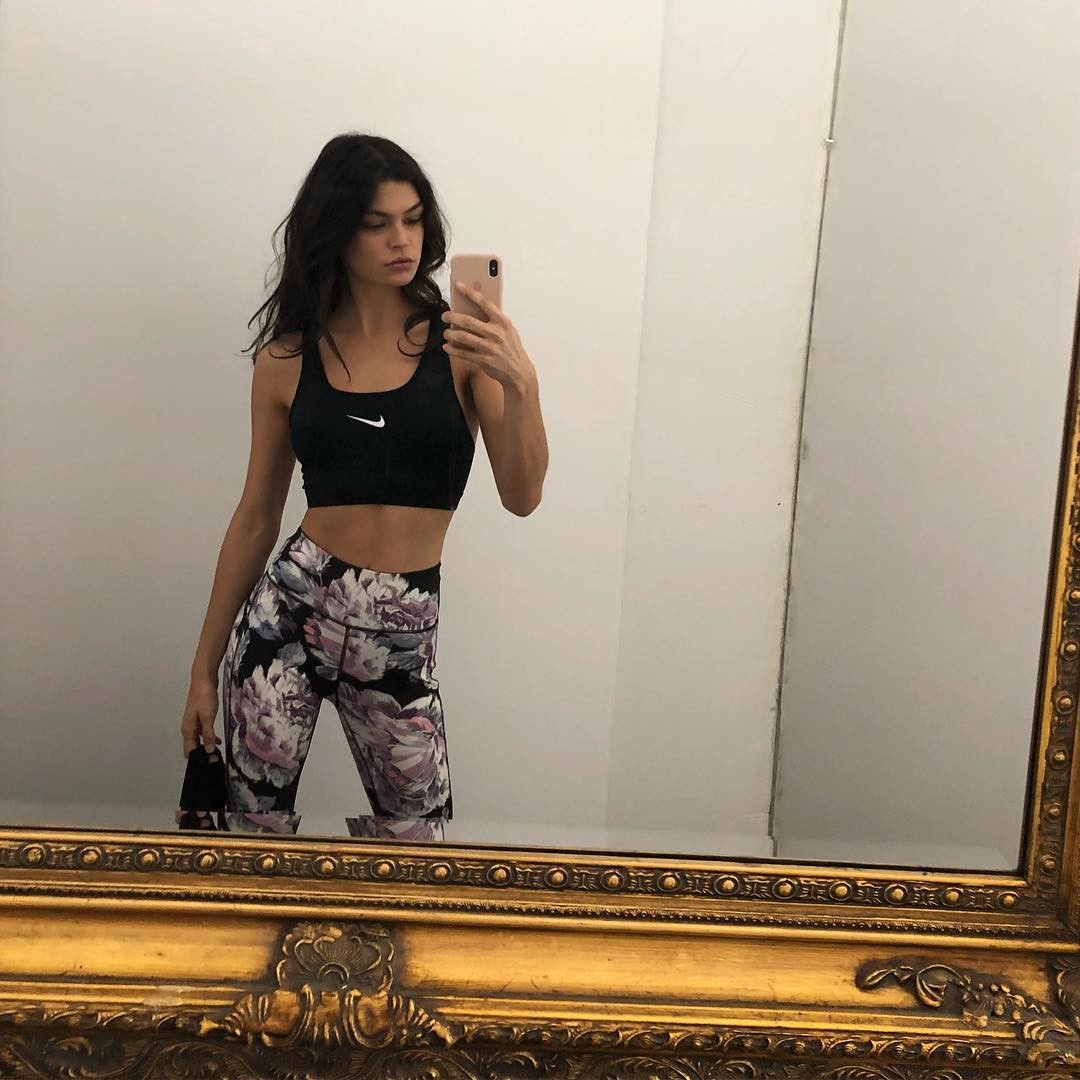 lauren-layne-selfie-thefappening-cfd-4 lauren layne selfie thefappening cfd 4