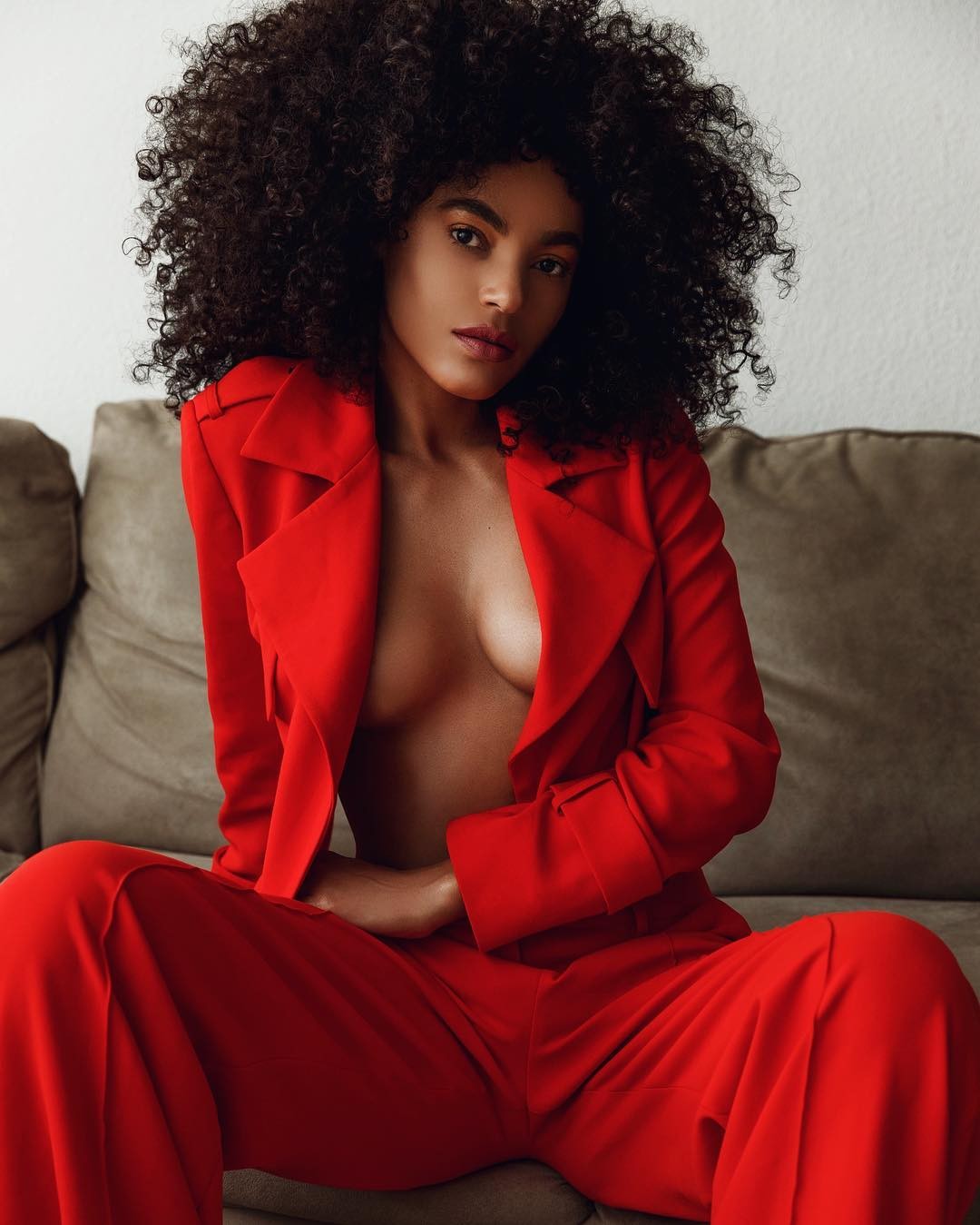 leila-depina-topless-sexy-15 leila depina topless sexy 15